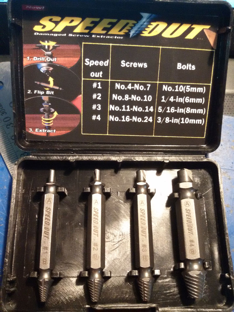 SX01 ดอกถอนเกลียวซ้าย USA แบบมีหัวสว่านในตัว ใช้ถอนสกรู หัวน็อตที่เสีย/ขาดคารู ยกชุด 4 ดอก 4 ขนาด