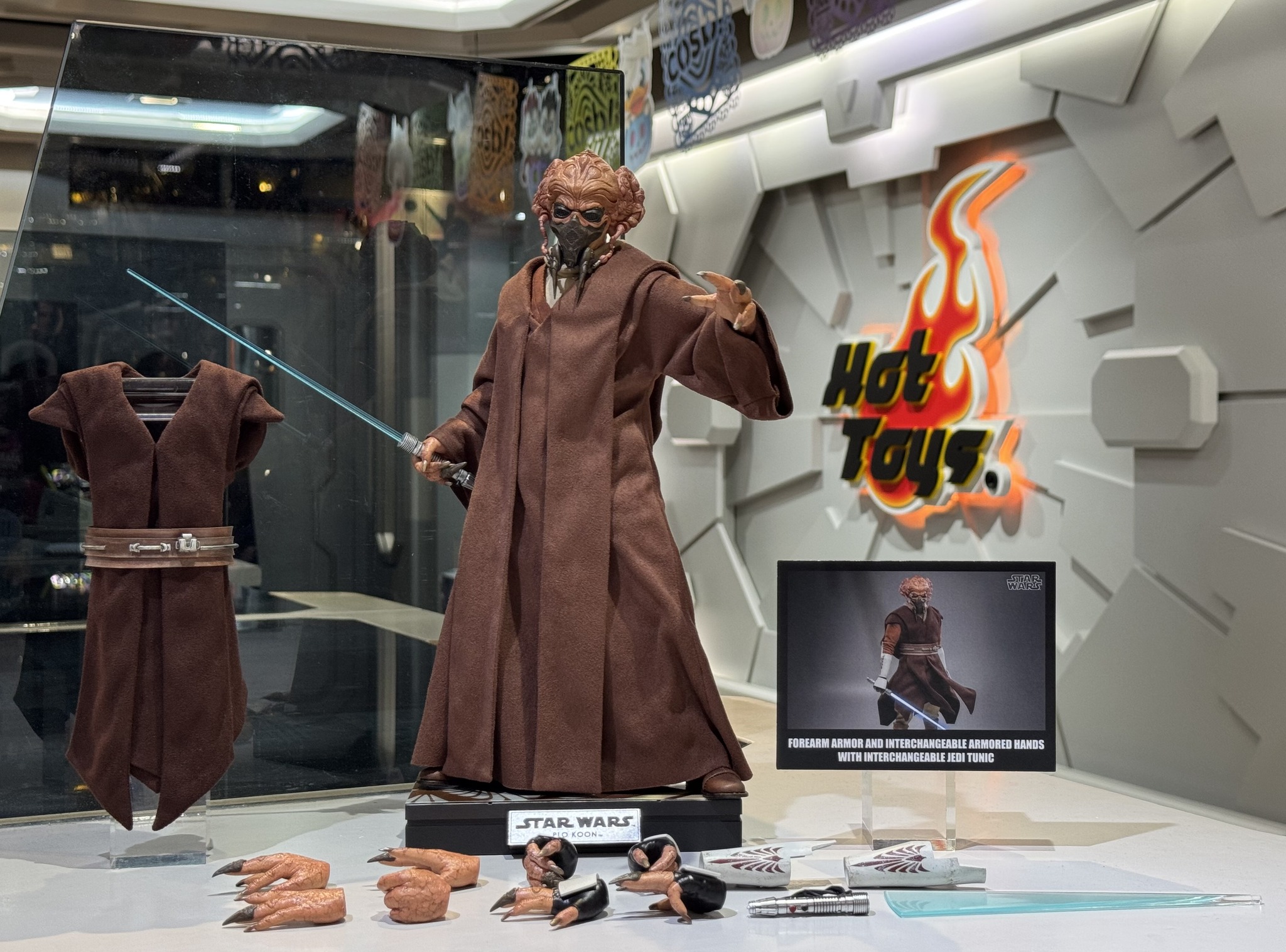 Hot Toys MMS785 Star Wars: Episode III Revenge of the Sith - Plo Koon