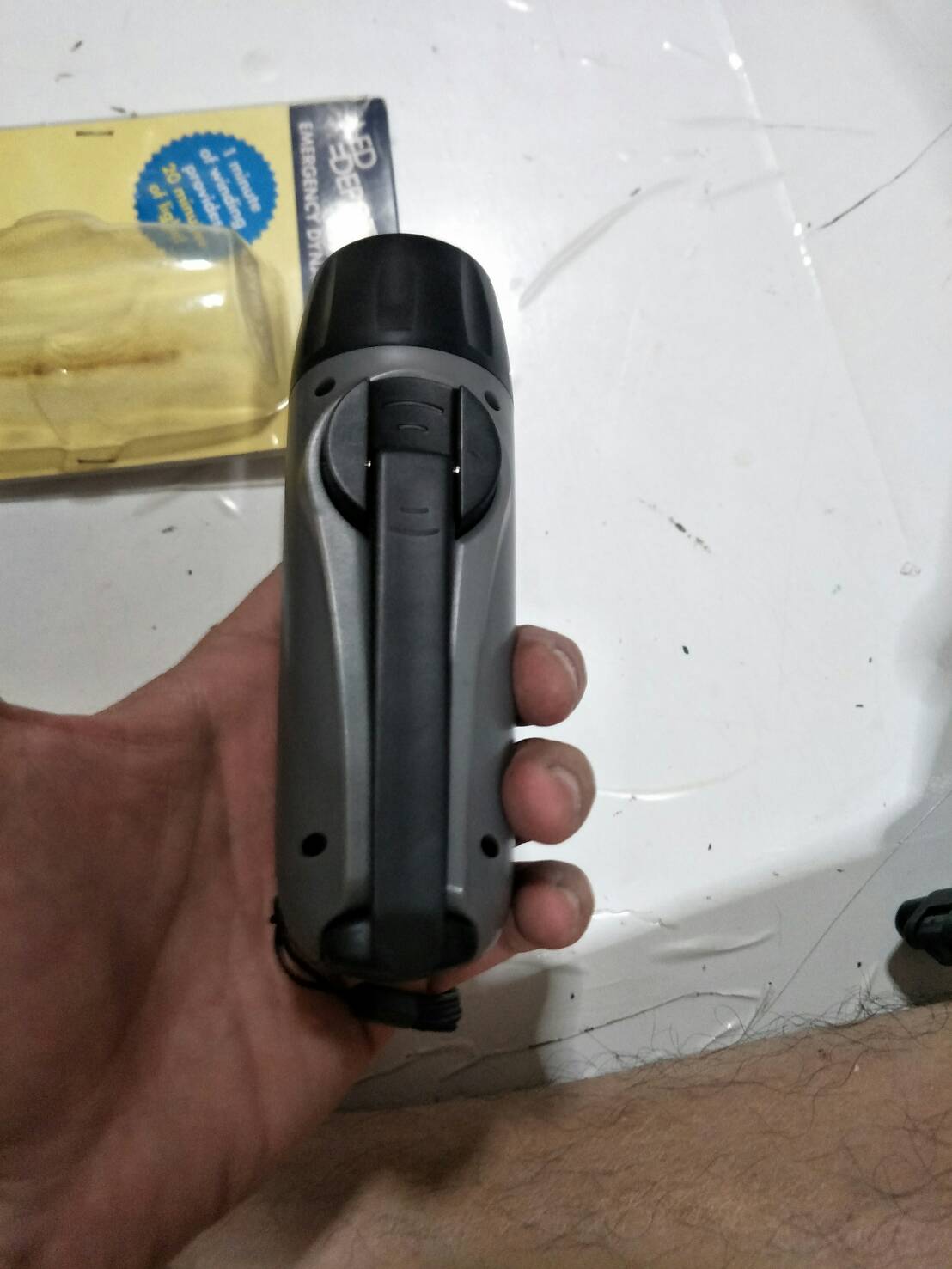 OT86 ไฟฉายมือหมุนพกพา ไม่ใช้แบต สำหรับ เดินป่า ติดรถ