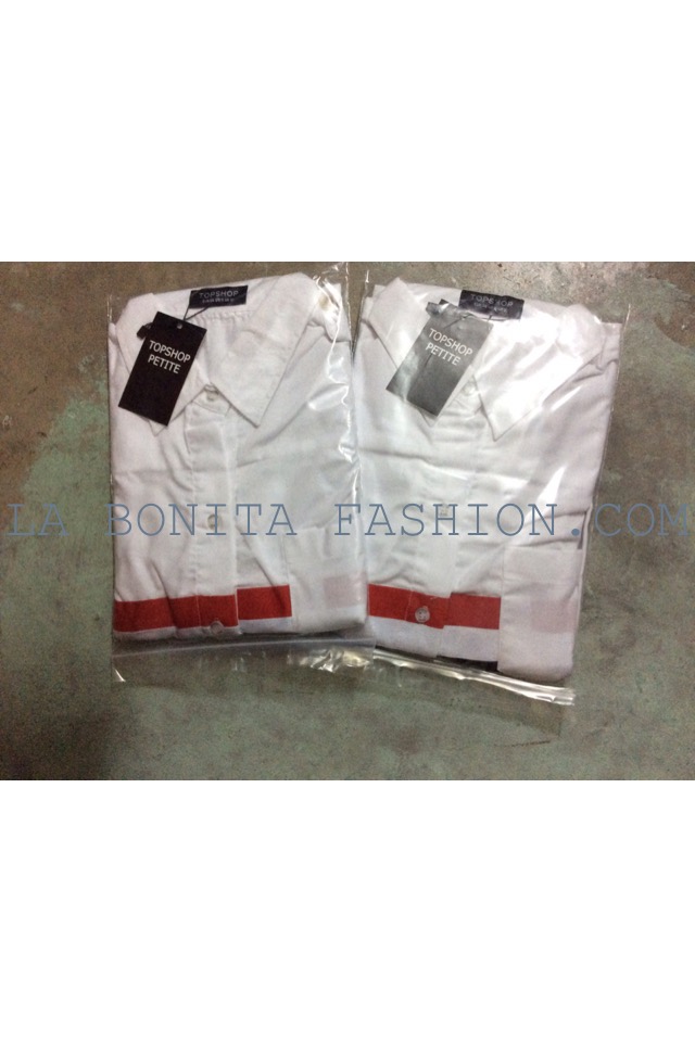 เข้าเพิ่มคร้า ตัวนี้ขายดีสุดๆ ใครจองไว้มารับได้เลยคะ Topshop Shirt ทรง classic งานเนี้ยบติดป้าย ผ้าใส่สบาย