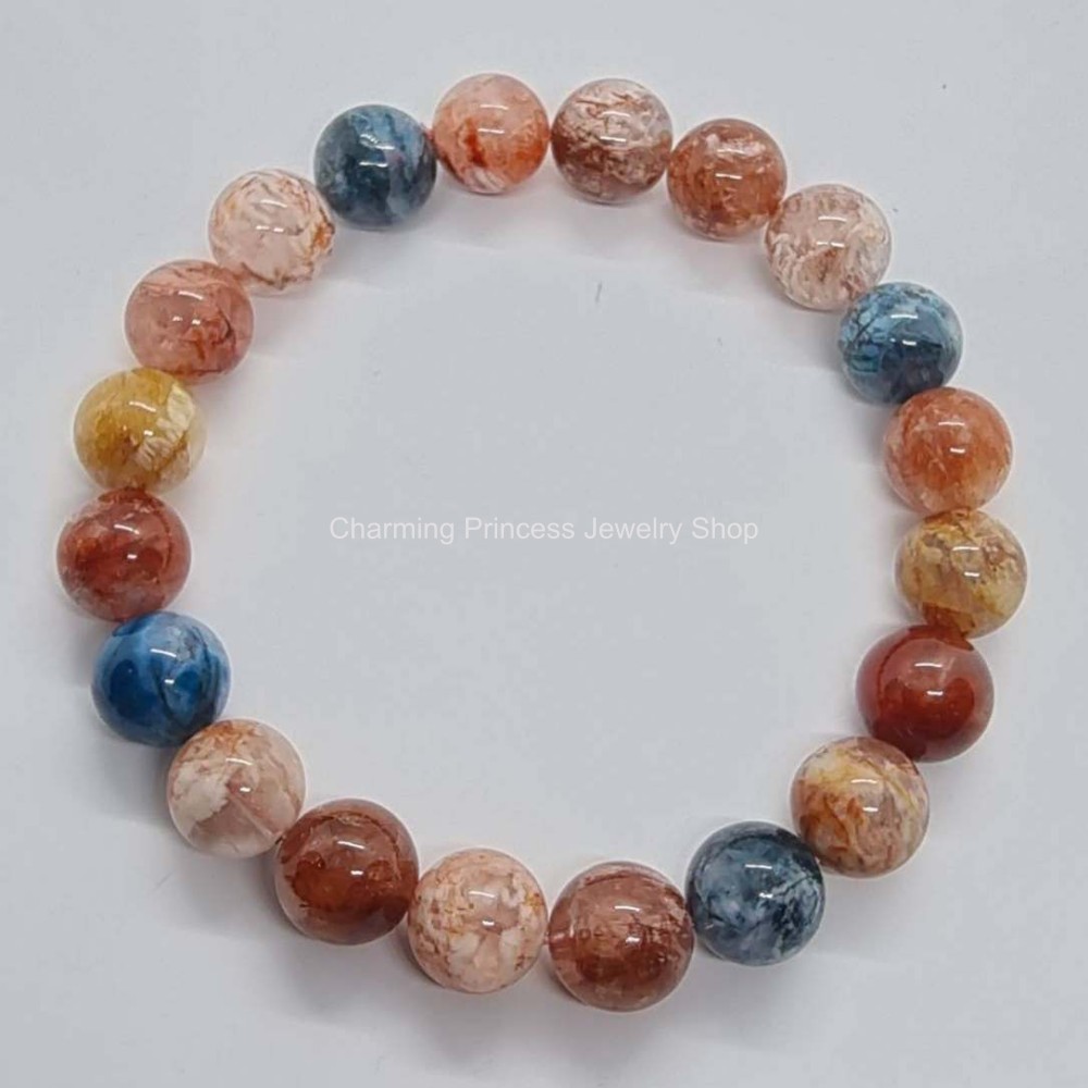 Sericite เซริไซต์ 10 มม เป็นตัวแทนทรัพย์สินและความร่ำรวย หินมงคลที่ช่วยดึงดูด เจริญก้าวหน้า รวมถึงทรัพย์สินเงินทองมาสู่ผู้ครอบครอง ช่วยนำพาชัยชนะและความสำเร็จในด้านสุขภาพ ช่วยทำให้ผ่อนคลายหายเครียดจากเรื่องต่างๆที่แบกเอาไว้อยู่ให้เบาลงและหายไป ทำให้ผู้ท