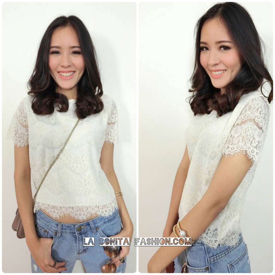 Lace Garden Top (ONLY @Naked Studio) เสื้อตัวสั้นลูกไม้อย่างดี มีซับในในตัว งานดีเย็บเก็บริมขอบเรียบร้อยค่ะ ใส่ได้กับทั้งยีนต์ขาสั้นและยาวนะค่ะ