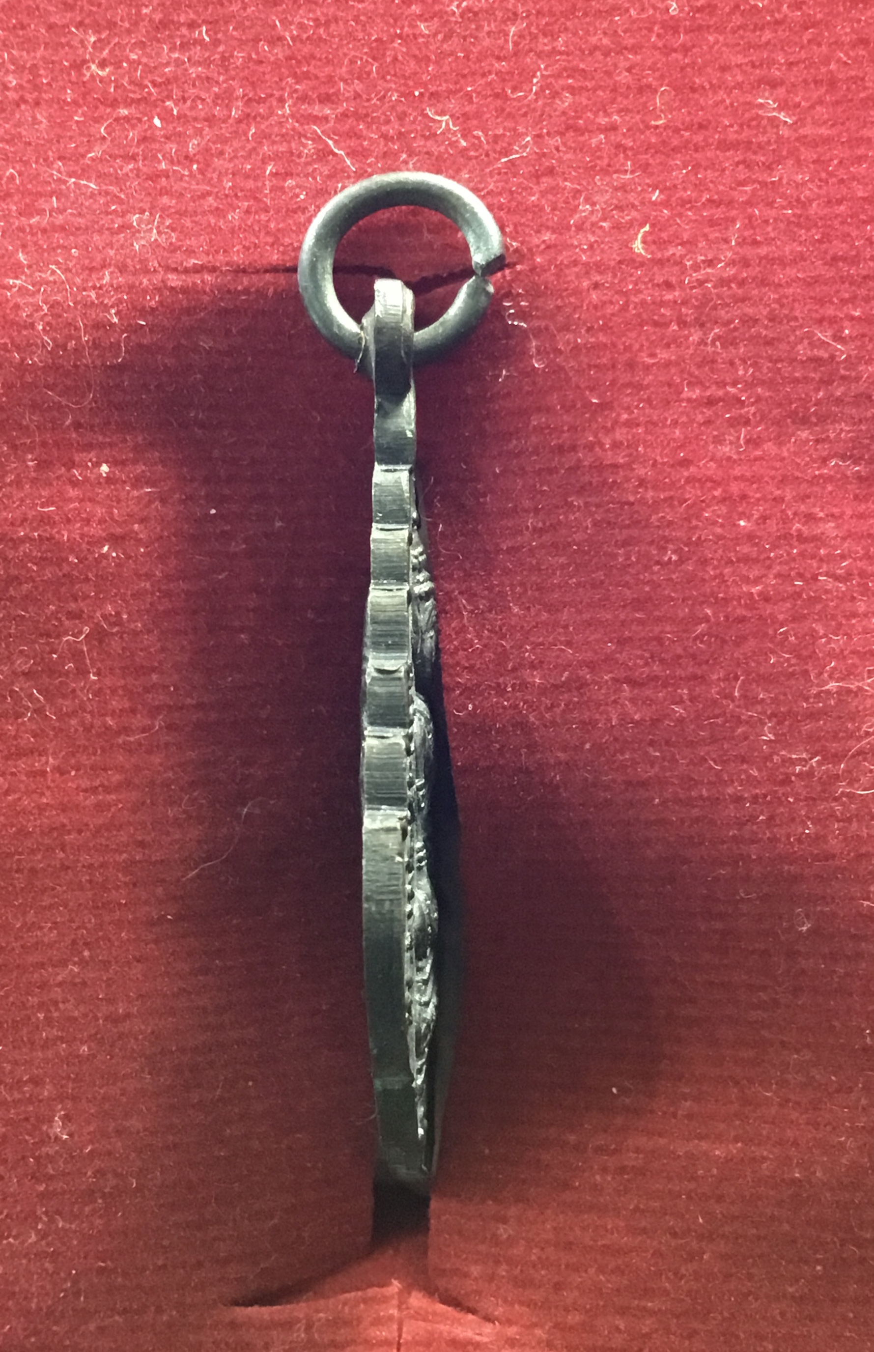 หลวงพ่อทองสุข สำฤทธิ์ วัดตูม อยุธยา ด้านหลังพระครูสิริ ครบ 6 รอบ