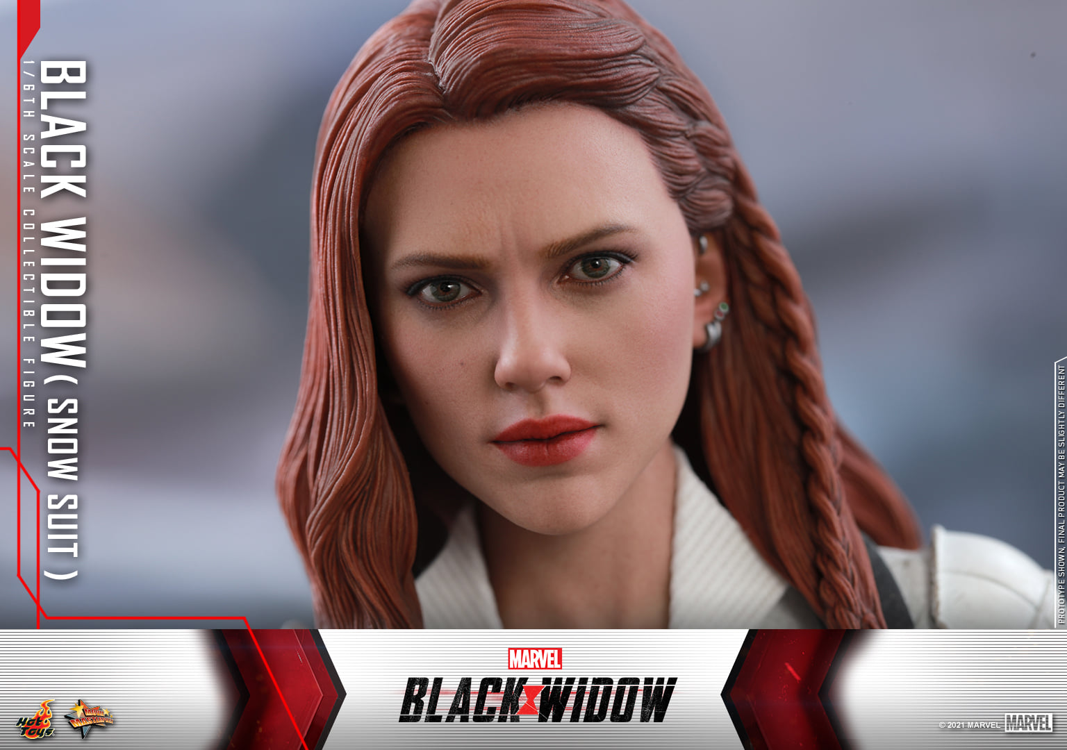 Hot Toys MMS601 1/6 Black Widow - Black Widow (Snow Suit Version)