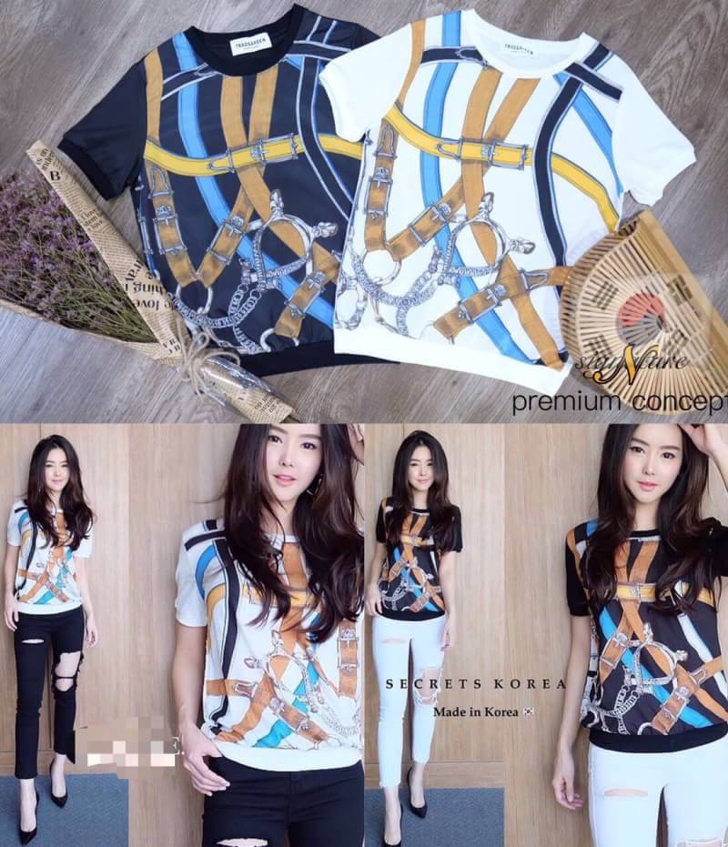 Hermejump สินค้าพร้อมส่ง...NEW ARRIVAL... เสื้อแขนสั้นเอวจั้ม ปริ้นท์ลายแบรนด์ดังแอร์เมส งานป้ายเกาหลี ลายนี้ขายดีทุกแพทเทิร์น ผ้าเป็นsilk satin ลื่น นิ่ม เนื้อผ้าดี แพทเทิร์นสวยหรู ส่วนตัวชอบมาก ลายส้วยสวย แมทง่ายมาก งานN signature premium conceptsignatu
