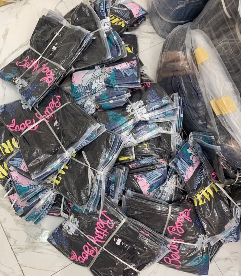 เสื้อยืด Betty Boop เสื้อยืดแฟชั่นดารา