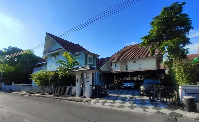 บ้านเดี่ยว 105 ตร.ว. ม.รัตนวรรณ 2 คลอง 4 ลำลูกกา ปทุมธานี บ้านสวย ทำเลดี หน้ากว้าง 30 เมตร