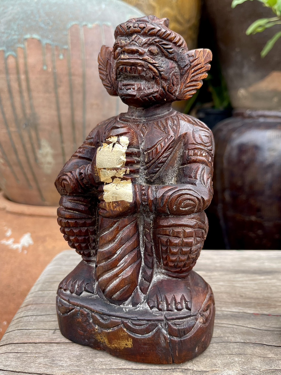 หนุมานไม้สักแกะสลัก หลวงพ่อดิ่ง วัดบางวัว ฉะเชิงเทรา พิมพ์หน้าโขน