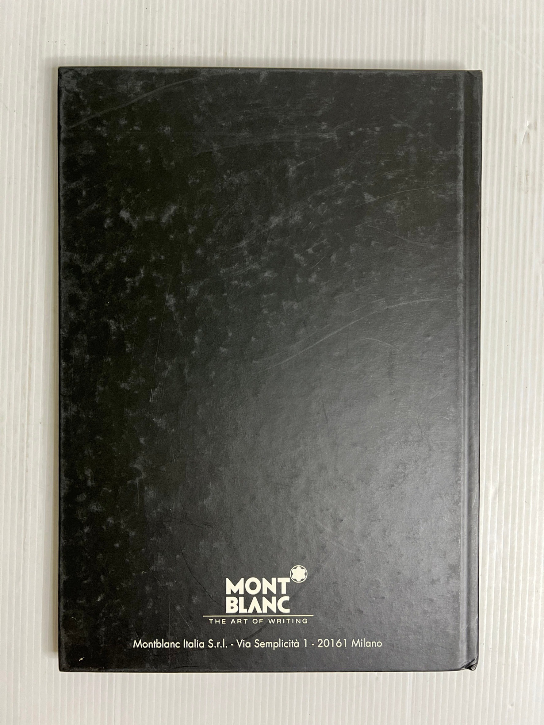 The Legendary pens of Montblanc Mont Blanc 06.04.1995 90-99% Hardcover