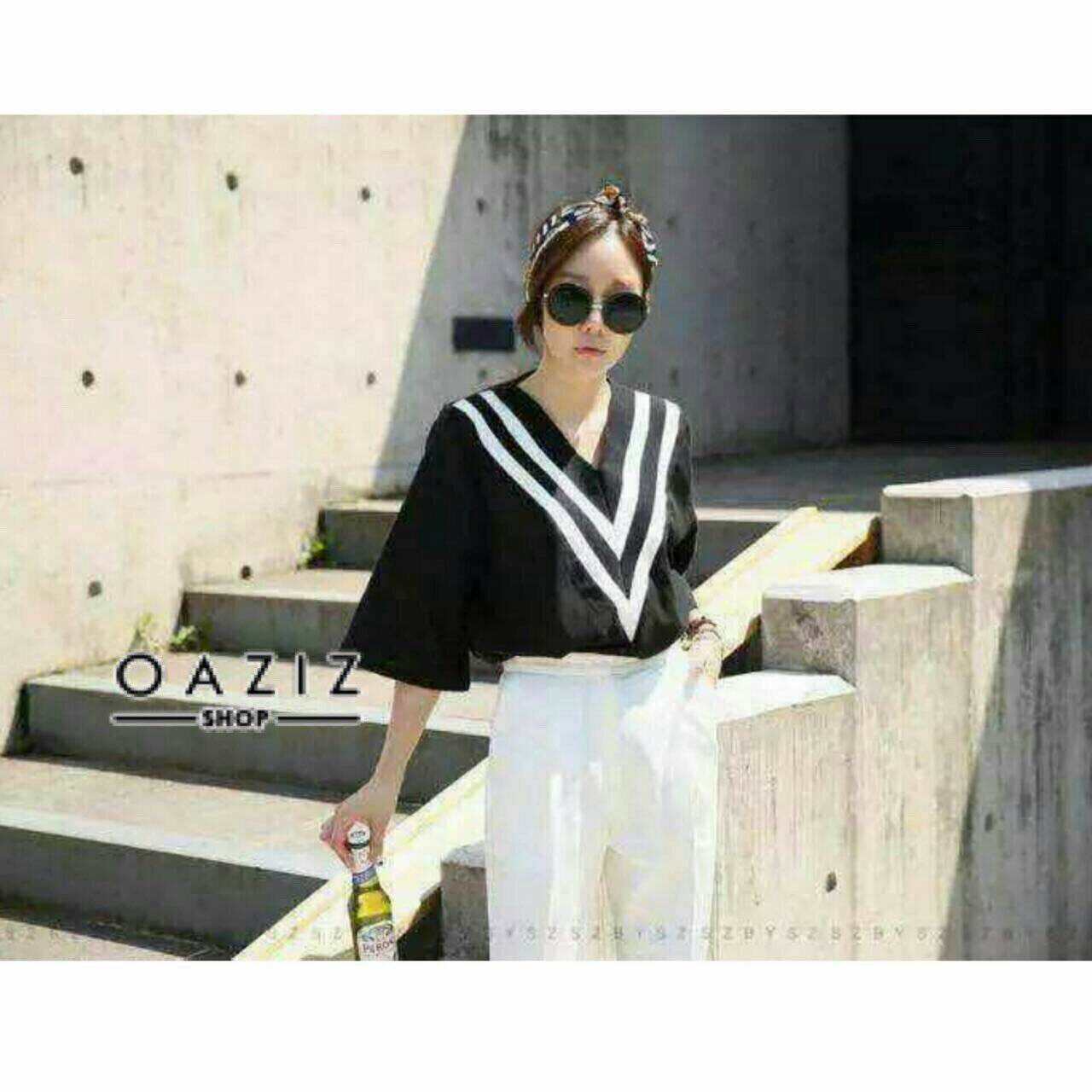 New in..เสื้อคอวี ตัดลายวีสองชั้น ผ้าทิ้งตัวใส่สบาย style korea