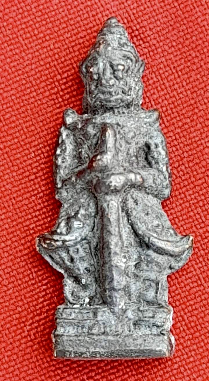 ท้าวเวสสุวรรณ วัดสุทัศน์ ปี2485 เนื้อโลหะ ท้าวเวสสุวรรณองค์แขวนบูชา