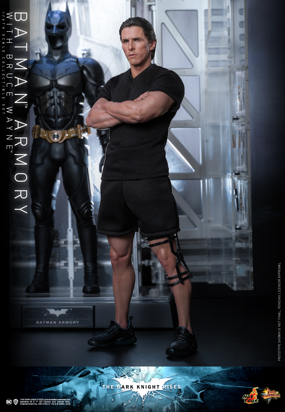 Hot Toys MMS702 1/6 The Dark Knight Rises - Batman Armory with Bruce Wayne