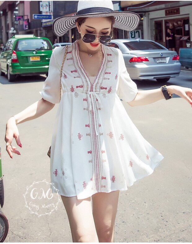 Minidress เกาหลี สไตล์โบฮีเมียนพิมพ์ลายผ้าเนื้อดีมากก เนื้อผ้าไม่บาง ช่วงกระโปรงมีซับใน