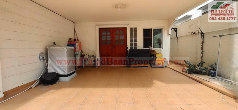 ทาวน์โฮม 3 ชั้น ซ.เรวดี 75 ถ.เลี่ยงเมืองนนทบุรี ต.ตลาดขวัญ อ.เมือง จ.นนทบุรี หลังริม