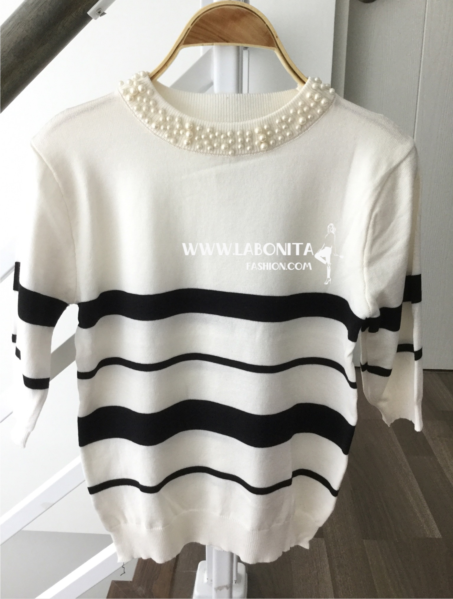 เสื้อยืดผ้าทอลายริ้ว สไตล์เกาหลี