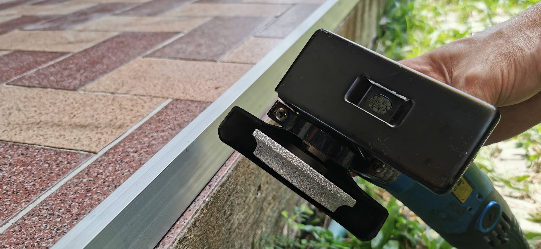 GA04 ไกด์นำตัด/เจียร หน้าแคบ สำหรับเครื่องเจียร 4 นิ้ว งาน เจียรขอบลบคม