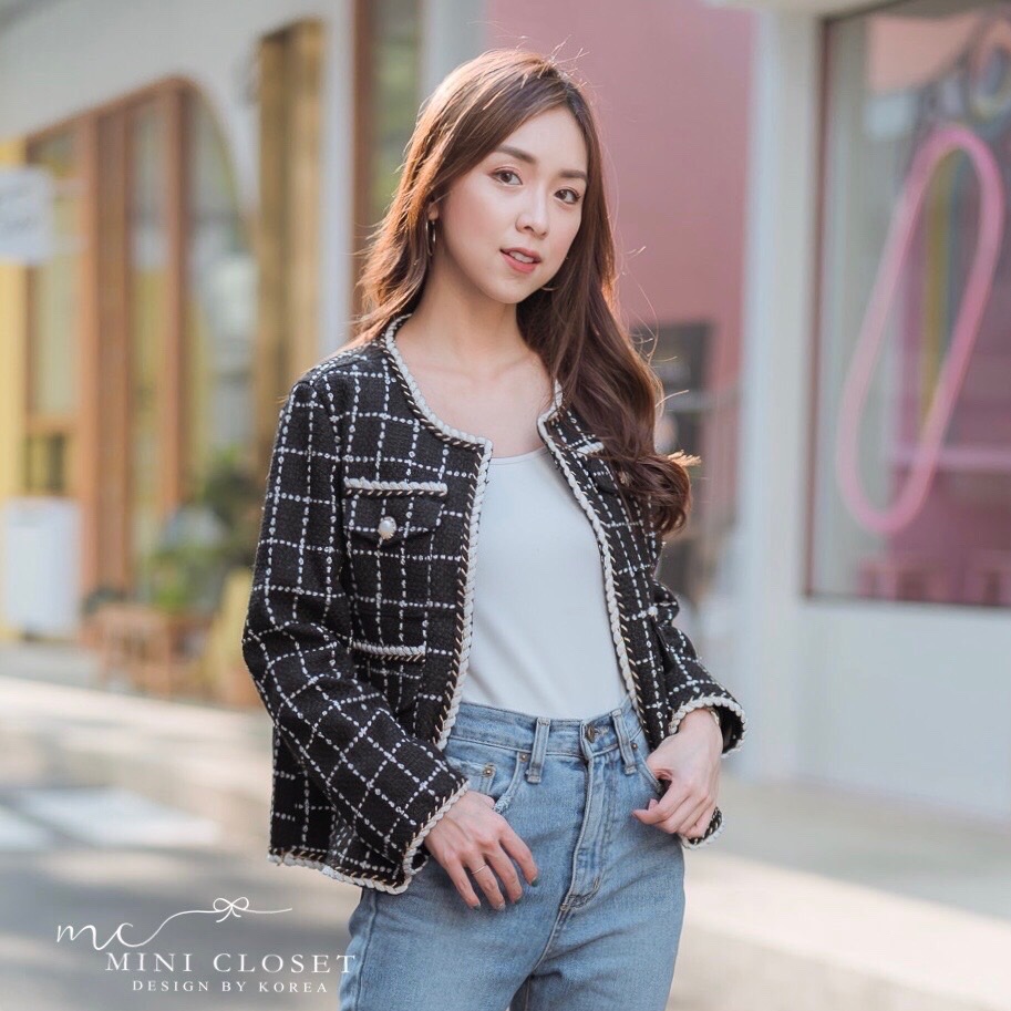 เสื้อคลุมผ้าทวีต สวยหรูดูดี มีให้เลือก 2 สีค่ะ