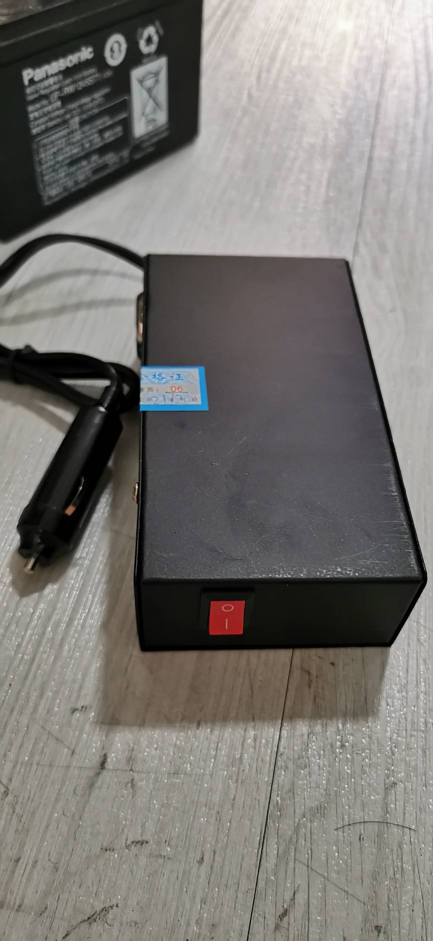 ADE14 ตัวแปลงไฟรถ 12/24V เป็นไฟบ้าน*** อ่านรายละเอียดก่อนสั่ง รุ่นประหยัดงานเบา