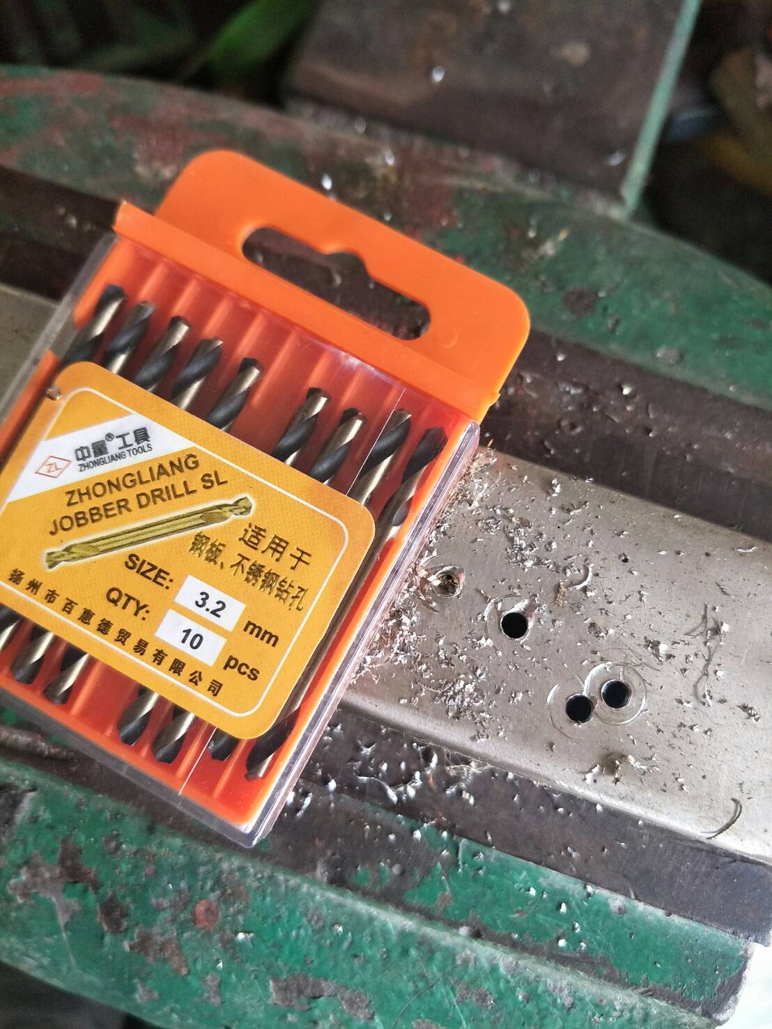 DRV03 ดอกสว่าน 2 หัวไทเทเนียม ใช้สำหรับงานเจาะรูรีเวท ขนาด 5.2 มิล รีเวทเบอร์ 6 แพ็คละ 10 ดอก