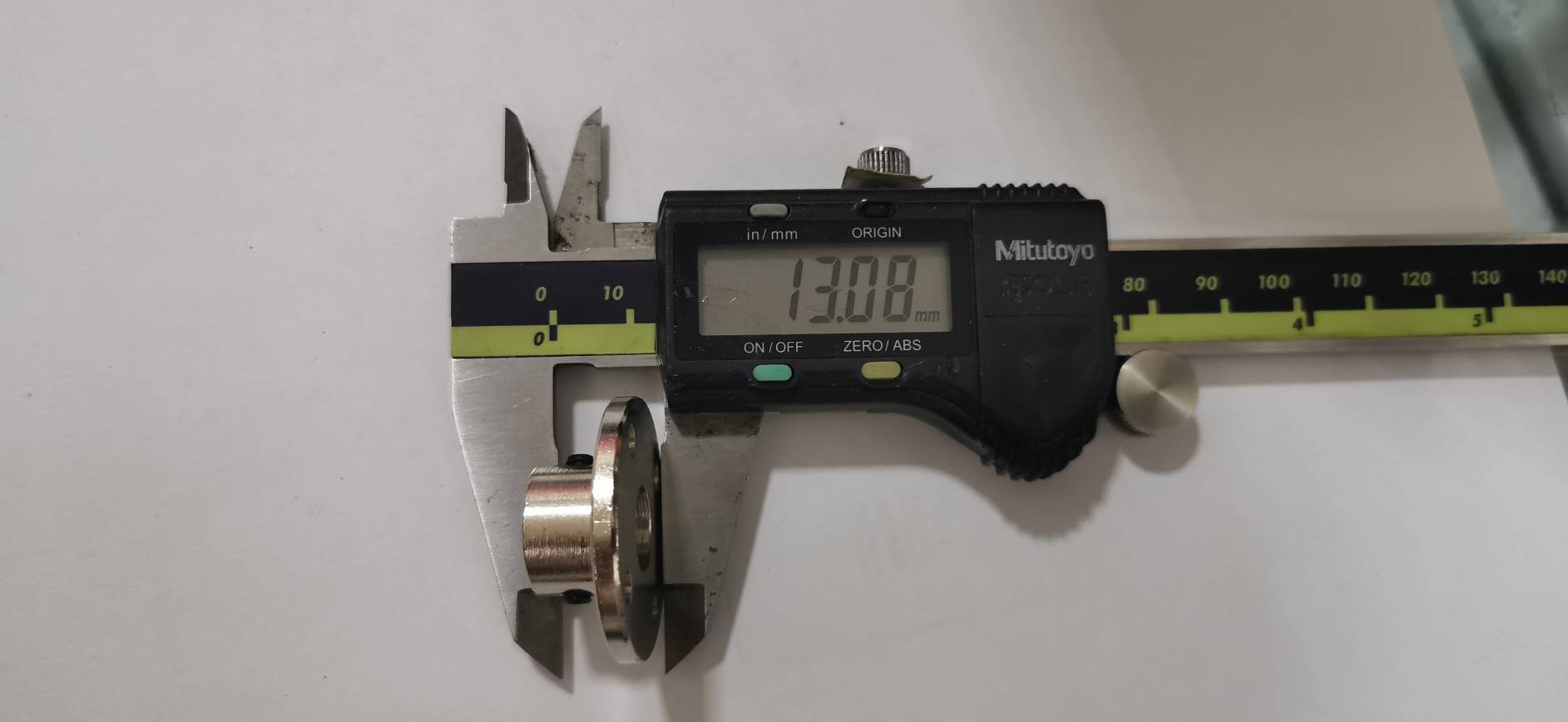 MO30 ตัวยึดเพลามอเตอร์แกน 10 มิล