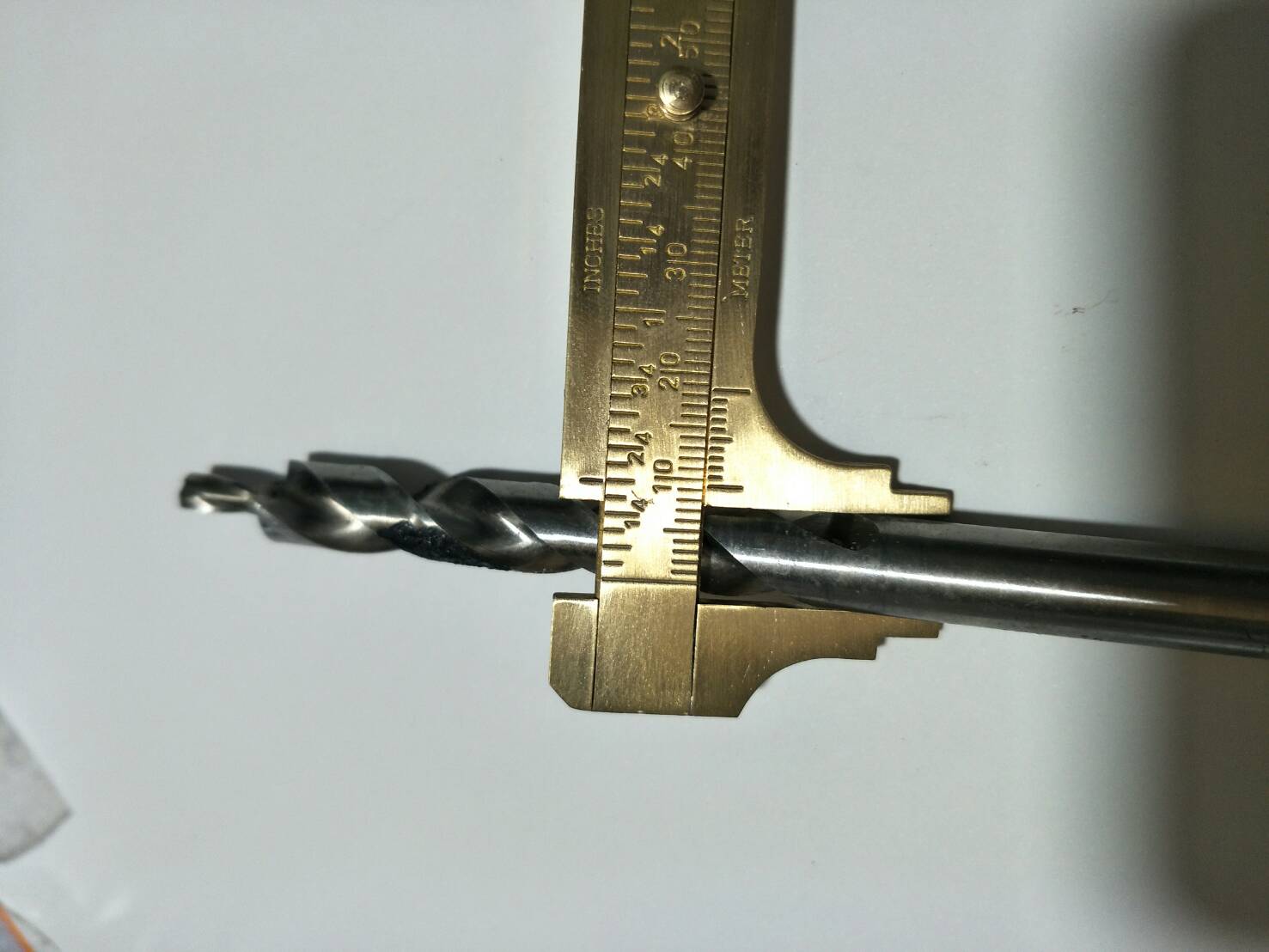 R08 เวอเนียร์ทอง 100 mm เหลือง