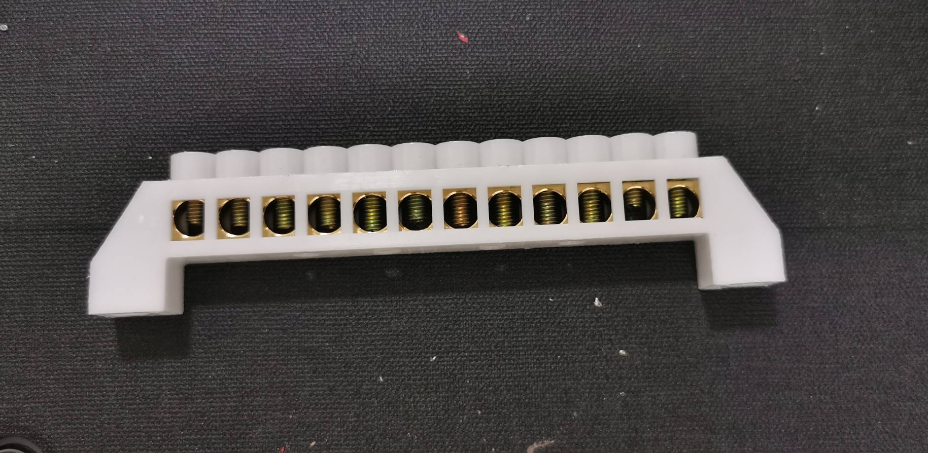 OT150 เทอร์มินอลต่อสายไฟ เกรดสูง 12 ช่อง ทองเหลืองแท้ 30A 600V