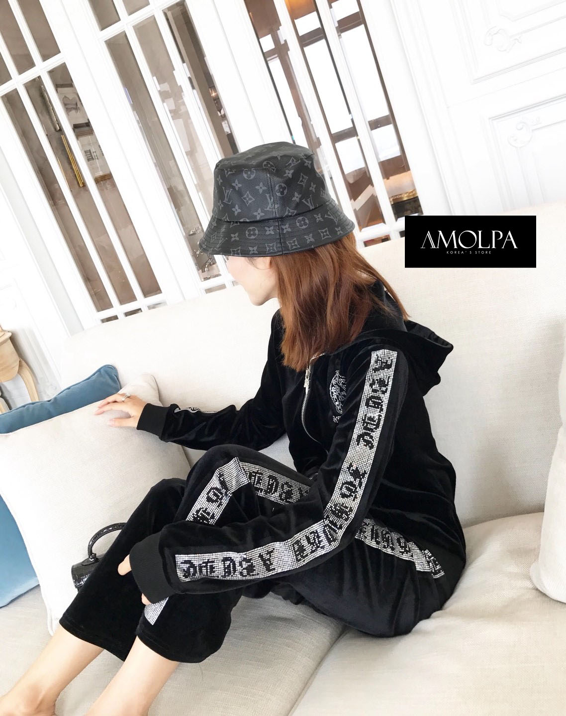 ชุดเซ็ท2ชิ้น เสื้อ+กางเกงขายาว ผ้ากำมะหยี่ งานป้าย