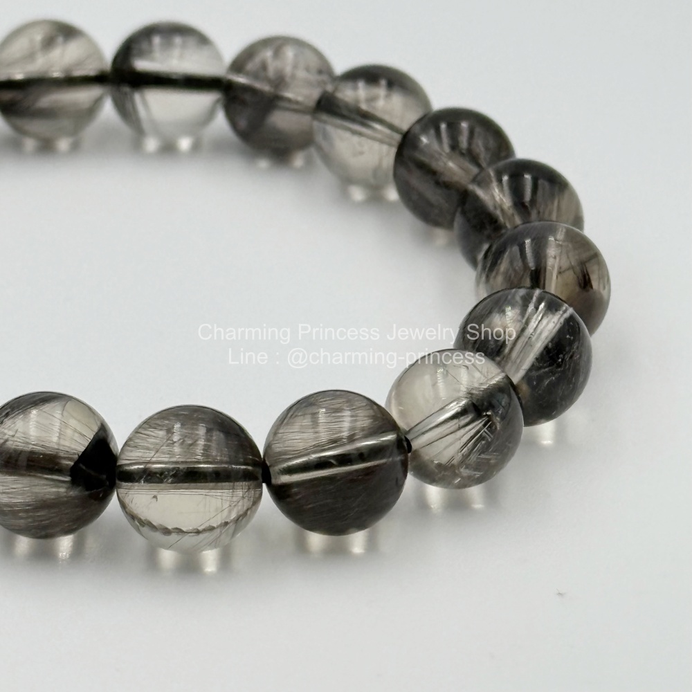 Black Phantom Quartz แฟนธ่อมควอตซ์สีดำ 10 mm *Rare Stone หินที่หายากมากๆ*