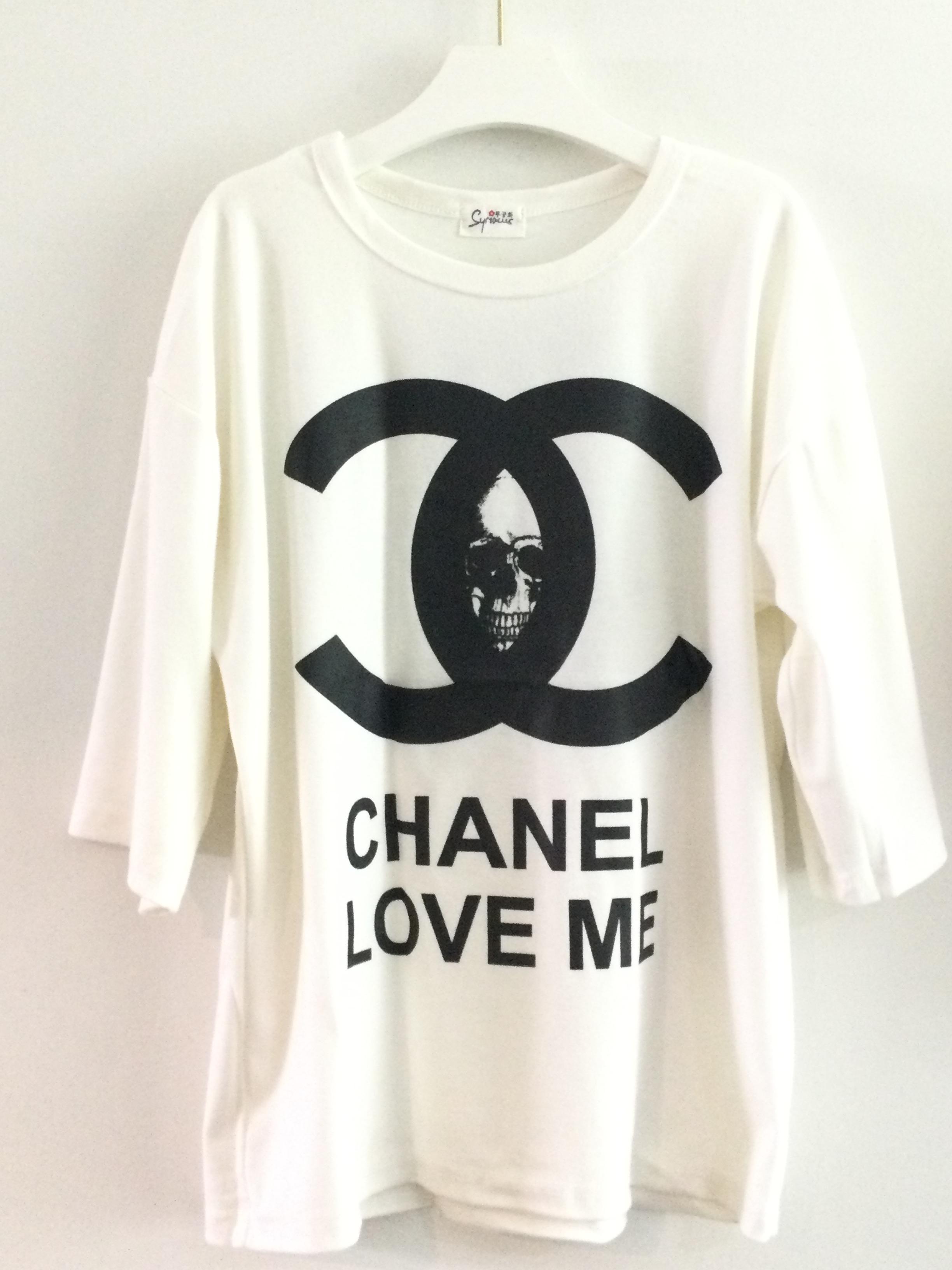 เสื้อหัวกระโหลก ผ้าเนื้อนิ่มมากๆ สกรีนลายหน้าหลัง