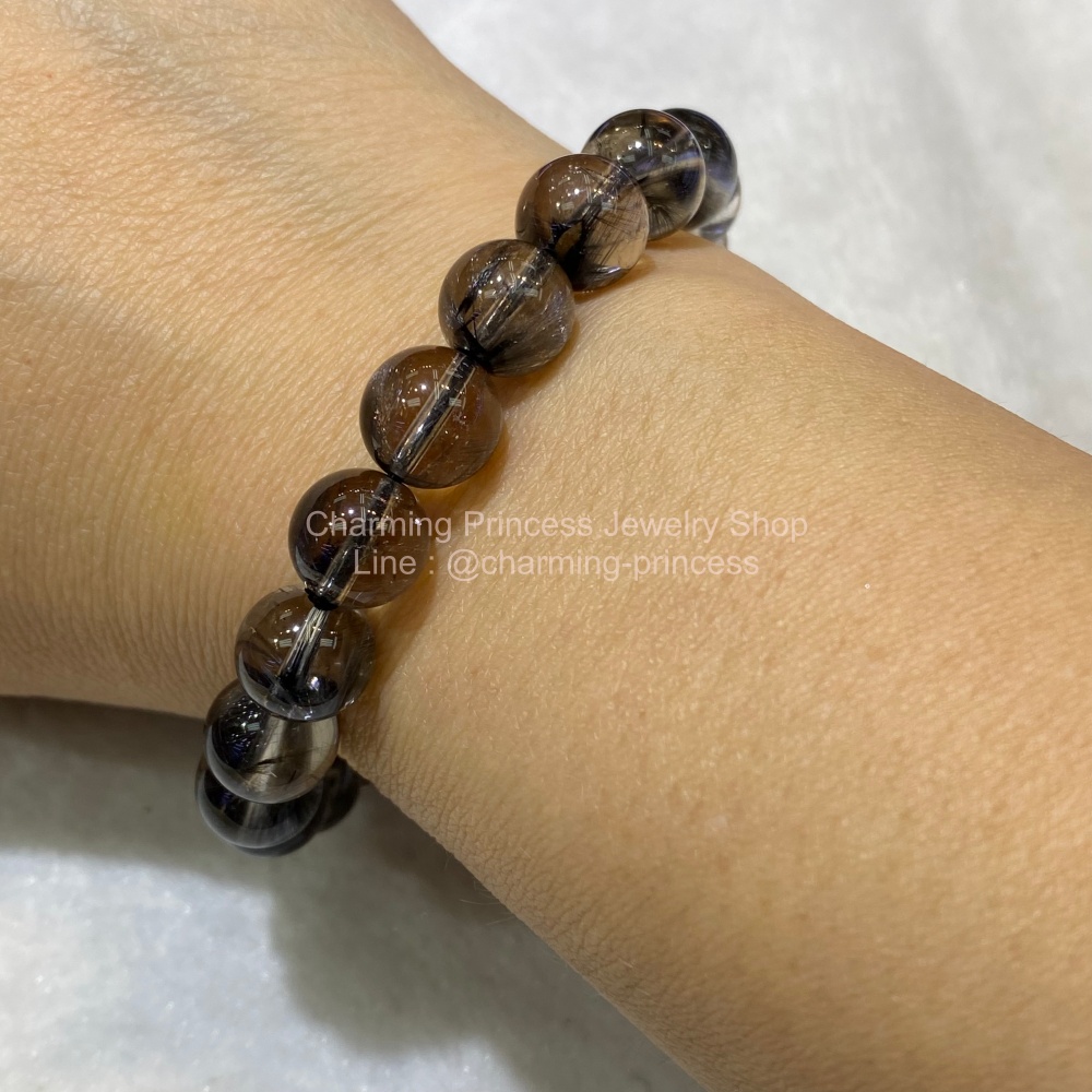 Black Phantom Quartz แฟนธ่อมควอตซ์สีดำ 10 mm *Rare Stone หินที่หายากมากๆ*