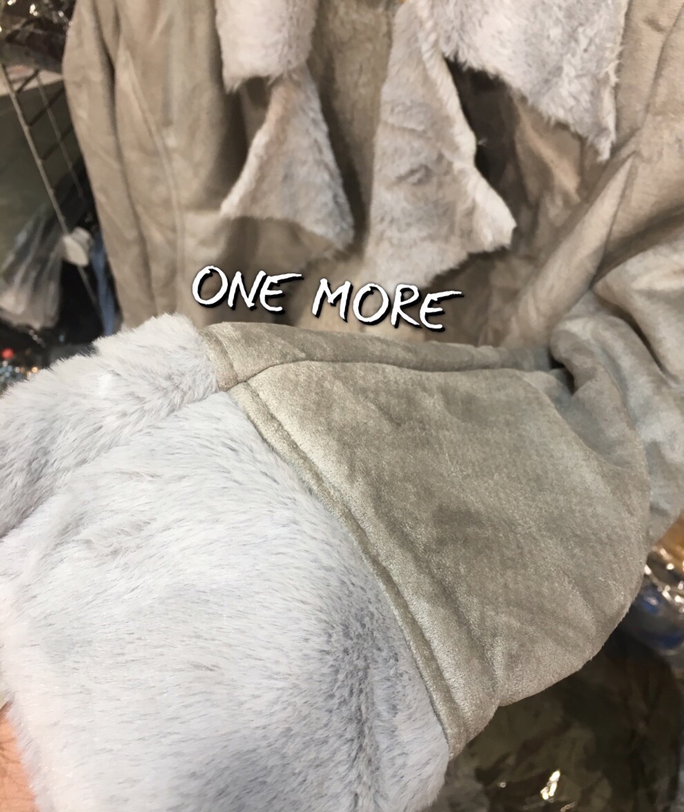 เสื้อคลุมกันหนาว กำมะหยี่ บุด้วยขนแกะเทียม แซมกระเป๋าข้าง ใส่แล้วอุ่น สวยเลิศเฟ้อร์