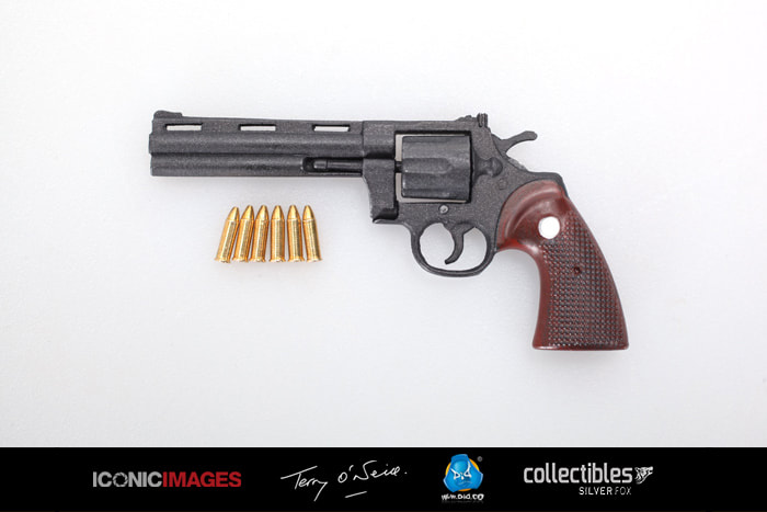 DID RM001 Roger Moore