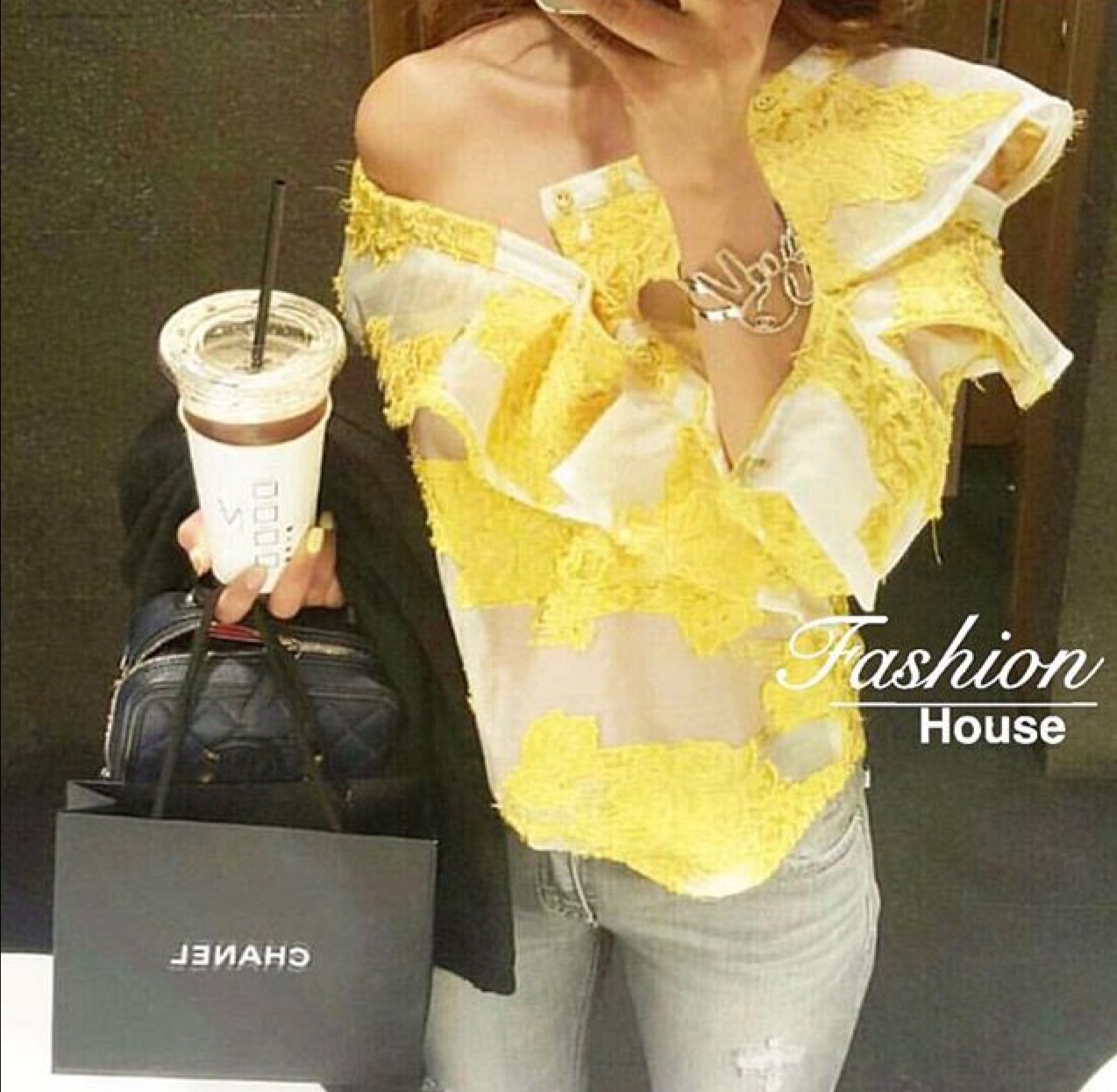 เสื้อเปิดไหล่ แบรนด์ Self-portrait แบบดาราเซเลบใส่ ขายดีมากกกกกก