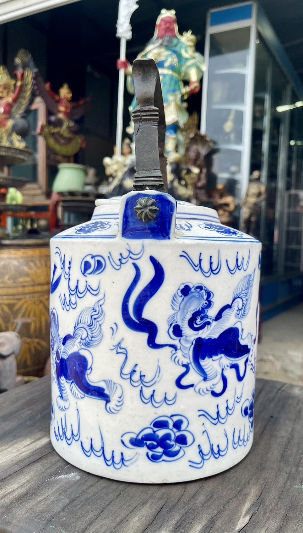 กาน้ำชาจีน ลายคราม ใบใหญ่ กาปังเคย ลายสิงห์เล่นเชือก