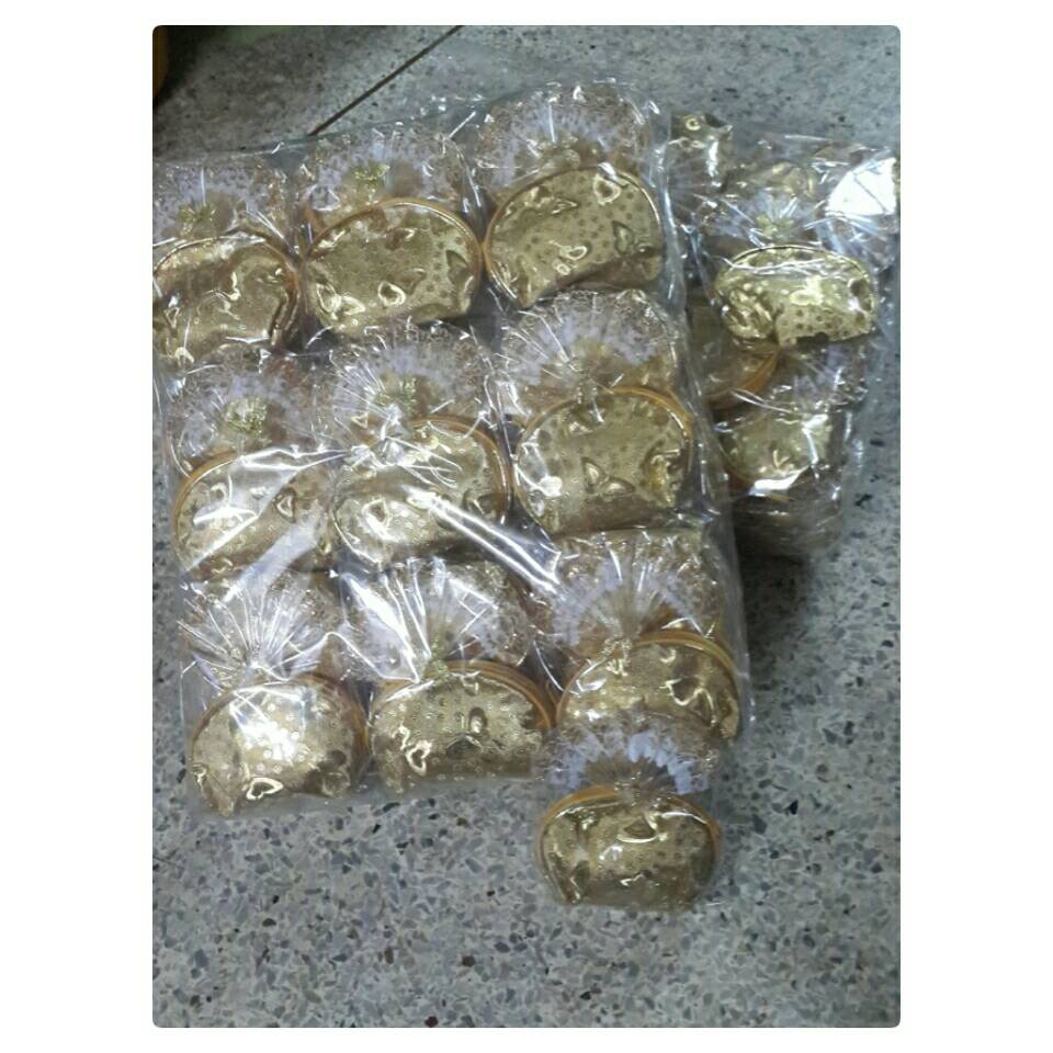 ของชำร่วย กระเป๋า