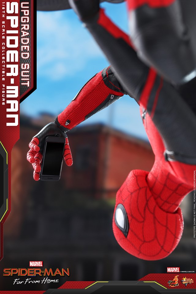 Hot Toys MMS542 Spider-Man: Far From Home - Spider-Man (Upgraded Suit) (16F)