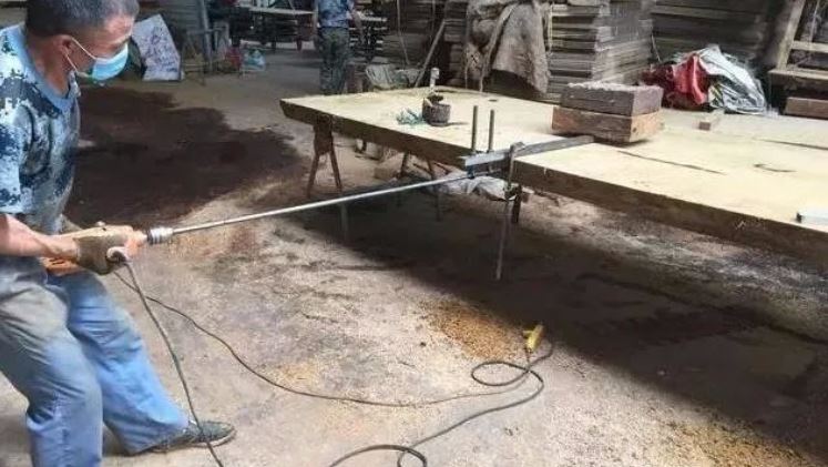 D33S18 ดอกเจาะไม้ยาวพิเศษ ขนาด 18 มิล แกนยาว 800 มิล สำหรับเจาะไม้หนา แกนต้นไม้ ต่างๆ