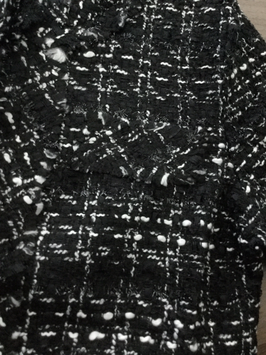 เสื้อคลุมผ้าทวีตชาแนลตัวยาว มีซับในทั้งตัว คุ้มค่าราคาที่สุดในสามโลก