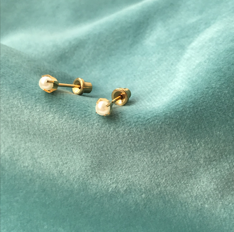 (สำหรับเจาะ)แป้นหมวก มุกก้านสีทอง Prong แพคเกจปลอดเชื้อ ปลอดภัย100%