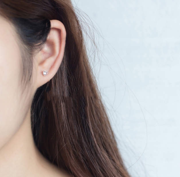 ต่างหูสำหรับผิวแพ้ง่าย เงินแท้ 92.5% U mini Clip