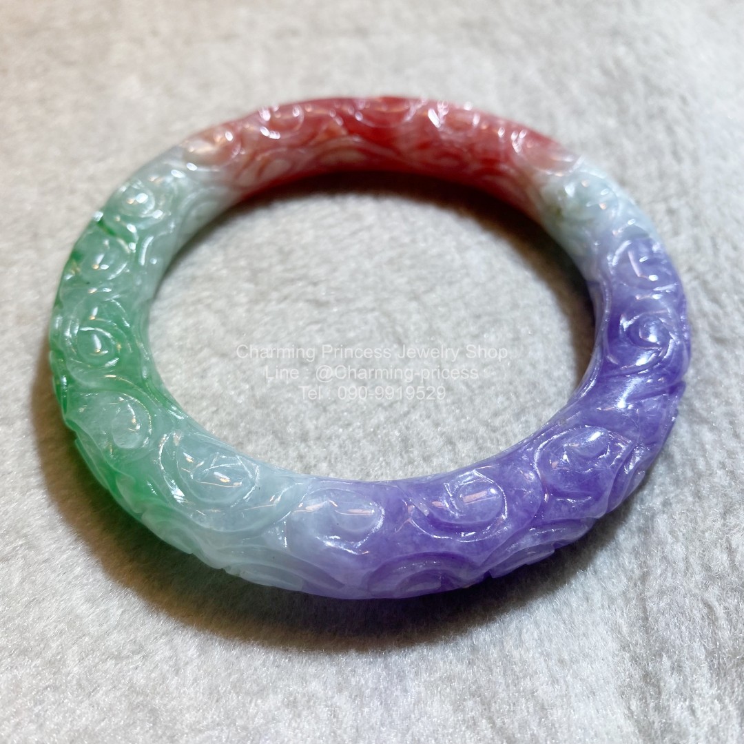 กำไลหยกเจไดต์ Jadeite Type B ความกว้างกำไล 59 มม หน้ากำไลกว้าง 11 มม