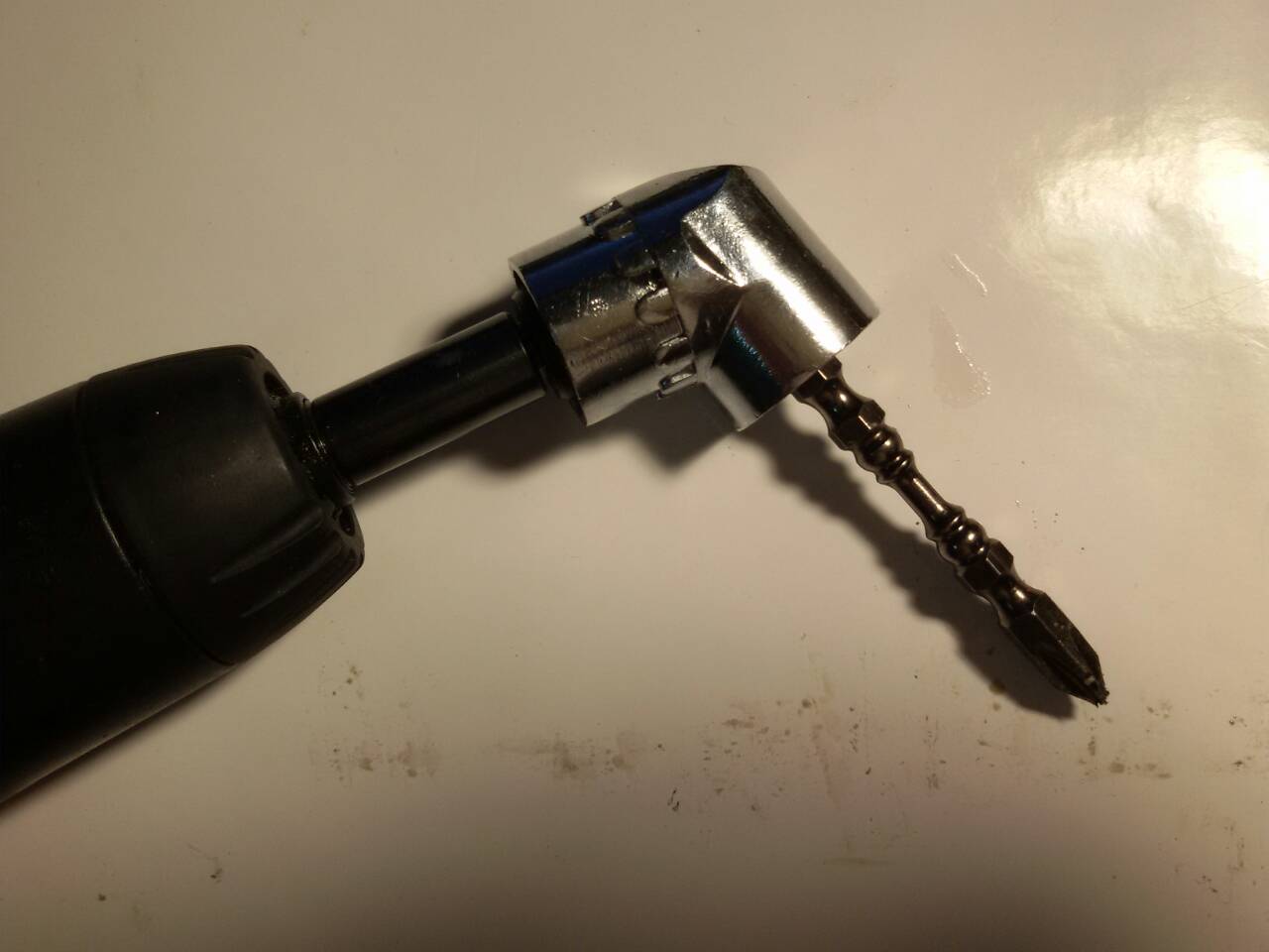 AD06 ข้อต่อไขควง แกนหกเหลี่ยม 90 องศาตัวสั้น