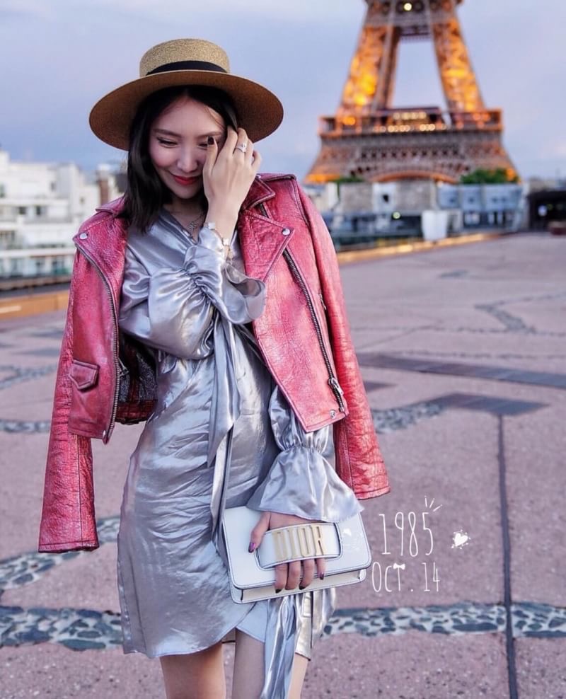 หมวกสานปีกกว้างงานแบรนด์ตามแบบดาราเซเลปใส่