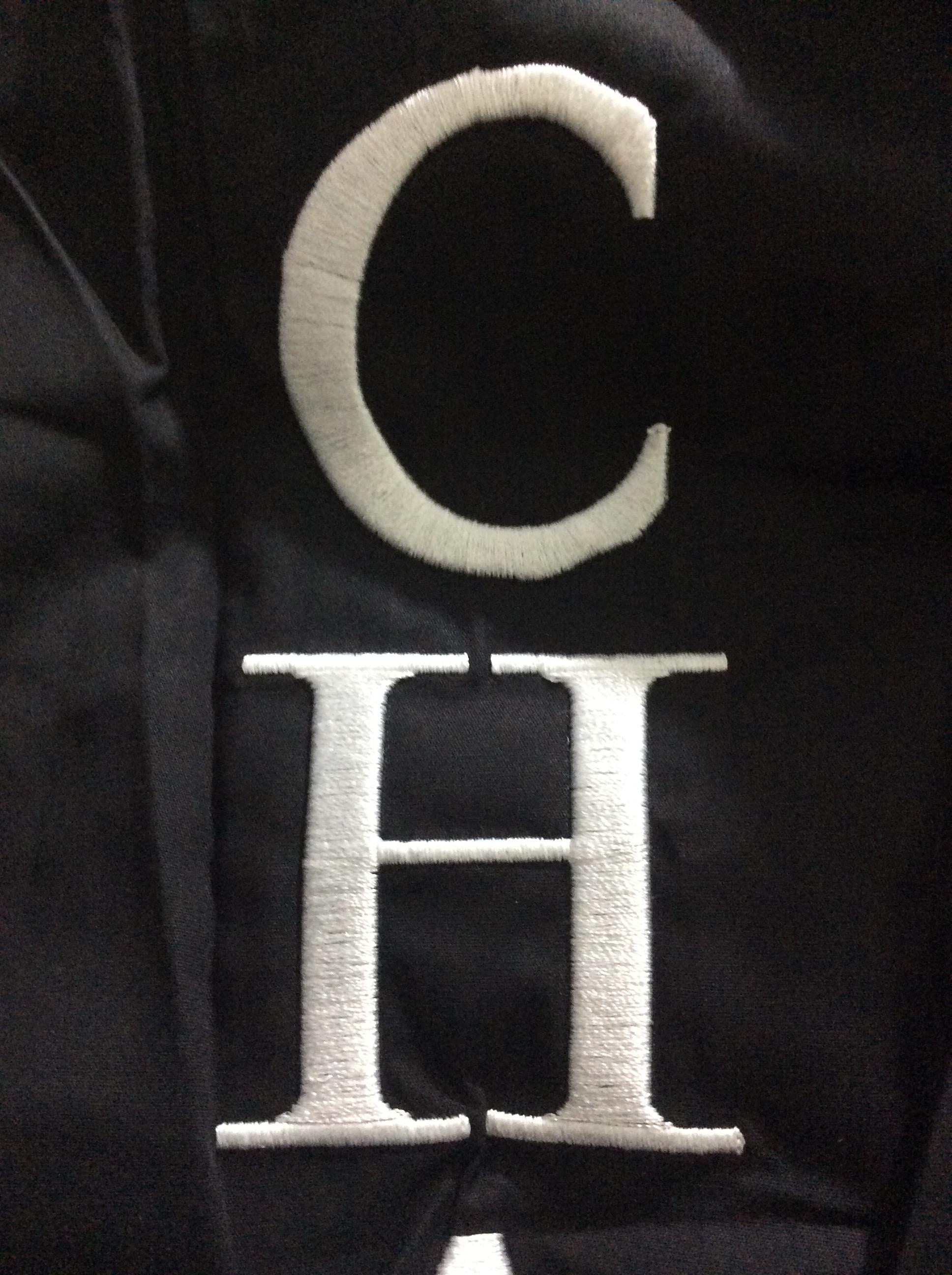 เสื้อเชิ้ตแขนยาว ปักสัญลักษณ์Chanel งานป้ายแบรนด์ตามรูป