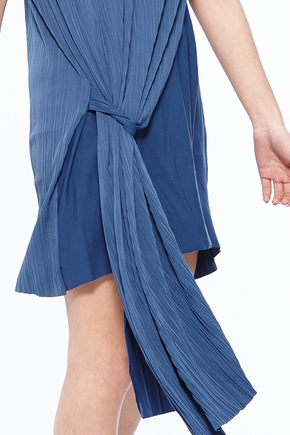 เดรสใส่ออกงาน เดรสเรียบหรูดูดีสวยแพง เดรสเก๋ๆใส่ออกงาน