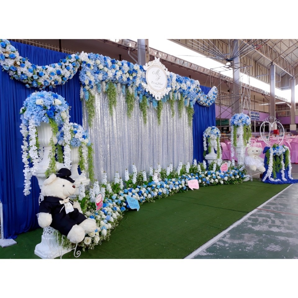 ซุ้มดอกไม้ถ่ายรูปงานแต่ง ราคาประหยัด