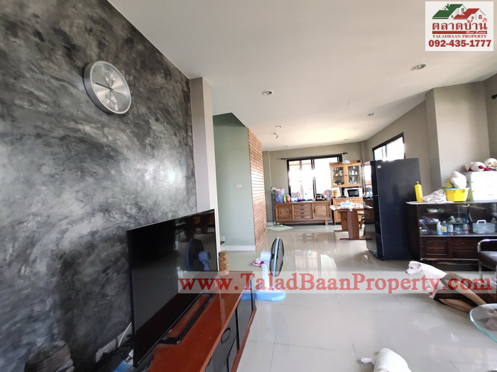 บ้านเดี่ยว บางบัวทอง 50 ตร.ว. ซ.ลำโพ 25 ใกล้สารสาสน์ฯบางบัวทอง ถ.กาญจนาภิเษก นนทบุรี บ้านใหม่-สวย สไตล์โมเดิร์น ทำเลดี