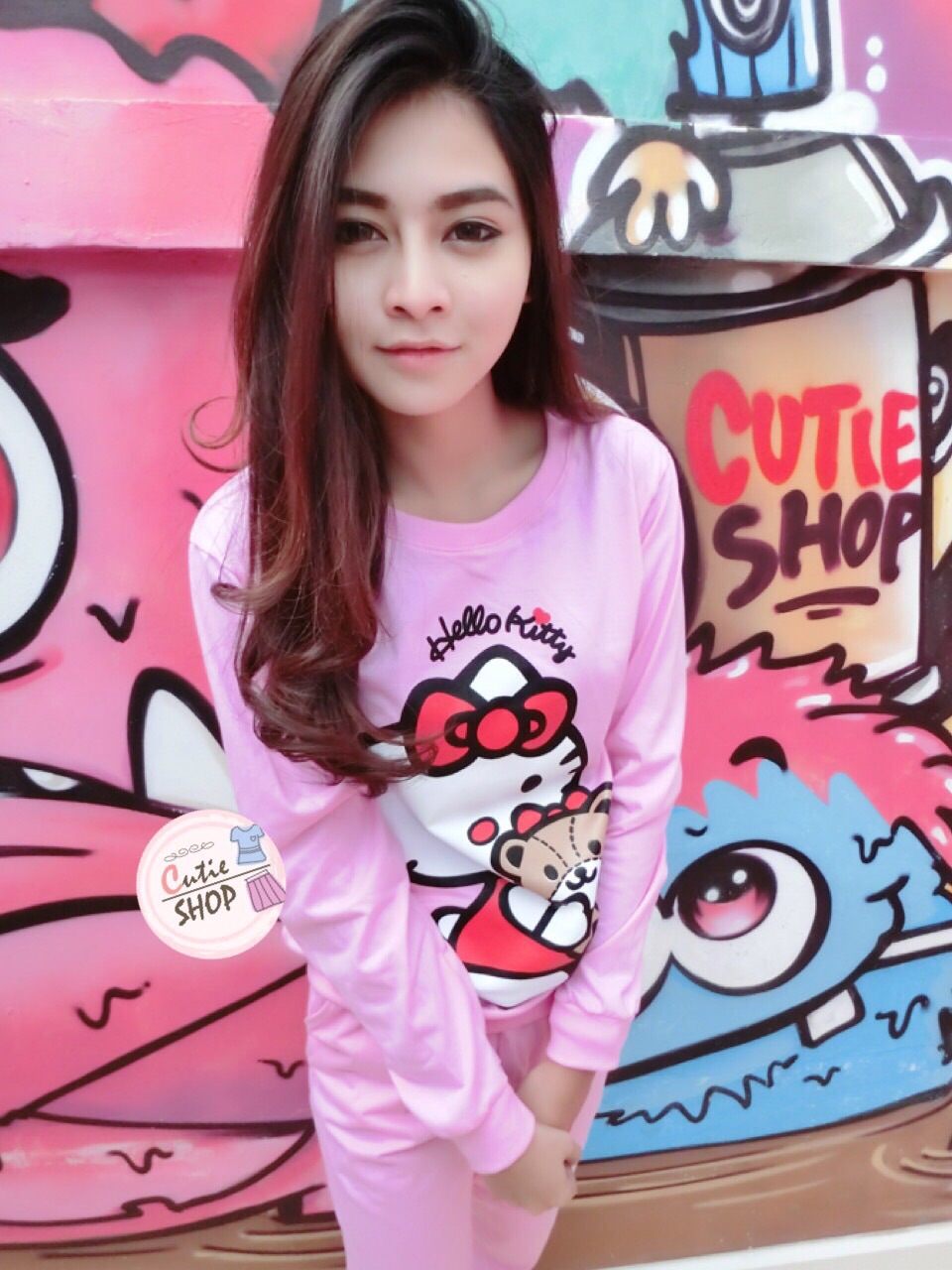 งานเซทเสื้อแขนยาวกับกางเกงขายาว สกรีน hello kitty