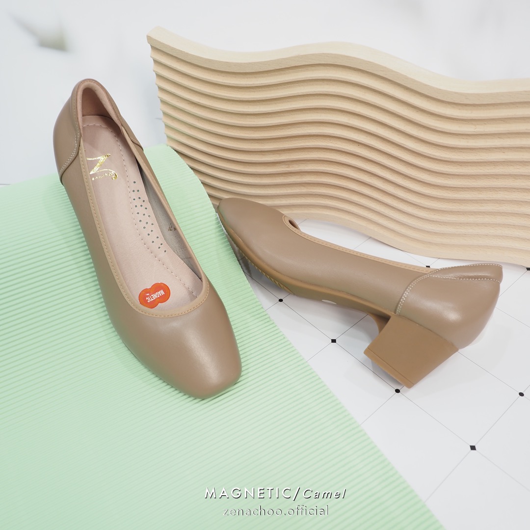 ทรงปกติ เปลี่ยนไซส์ได้-ไม่รับคืน Zenachoo Magnetic Shoes สูง 2นิ้ว สีCamel รองเท้าสุขภาพ แม่เหล็กนวตกรรมญี่ปุ่น ขายดี หน้ากว้างนิ่มสบาย