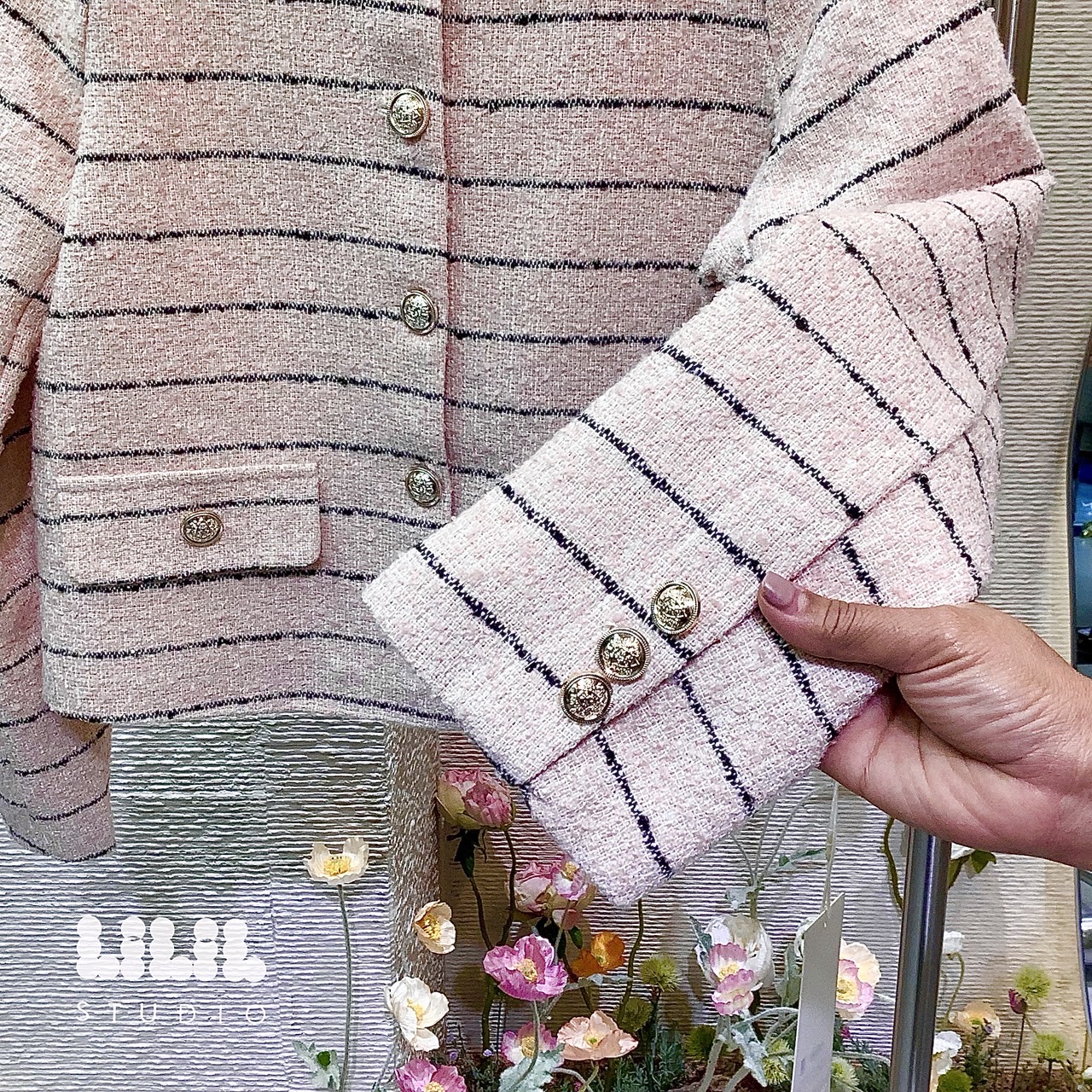 เสื้อทวีตสีชมพูสวยๆ